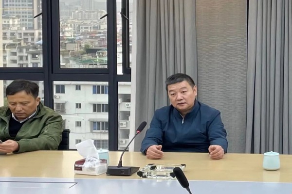 麗水市建設(shè)局黨組書記、局長鐘小松一行到浙江中立建設(shè)有限公司走訪